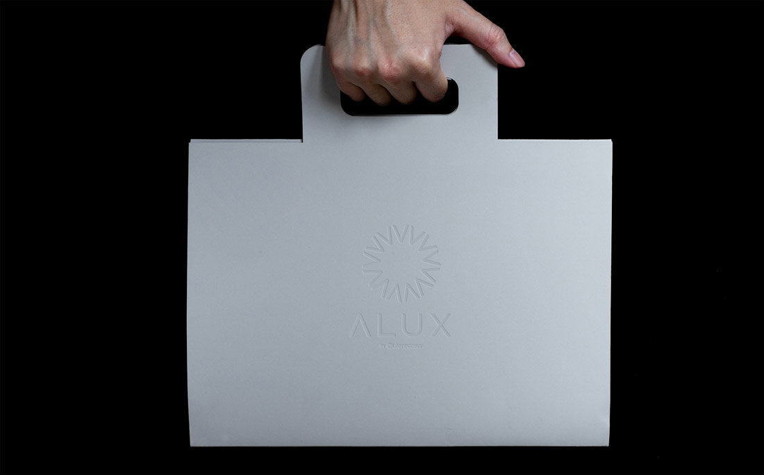 Contenedor Brochure ALUX